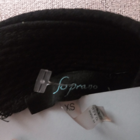 Soprano Fitted Black Mini Dress - Picture 3 of 5